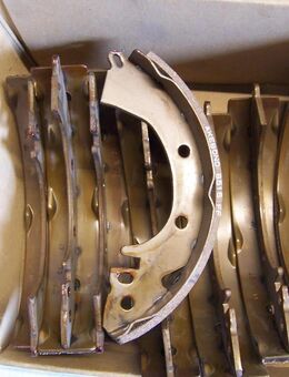 MB134832 Bremsbacke Mitsubishi Cordia,Lancer,Tredia - Hannover Vahrenwald-List