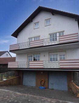 Zwei-Familien-Wohnhaus in Weiherhammer - Ideal für Familien oder als Kapitalanlage - Weiherhammer