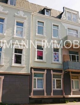 Rheinstraße, Erdgeschosswohnung mit sehr guter Raumaufteilung im charmantem Altbau - Wilhelmshaven