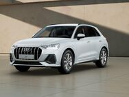 Audi Q3, 1.4 TFSI 45 e S-Line STH el Heck, Jahr 2024 - Wolfhagen