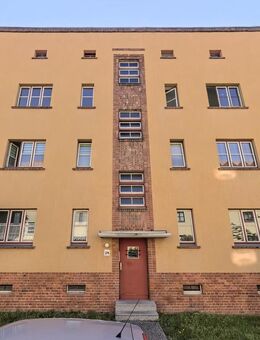 3525 - Gemütliche 2-Zimmer-Wohnung in der historischen Curie-Siedlung - Magdeburg