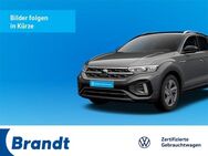 VW Passat Variant, 2.0 TDI Business R-LINE, Jahr 2023 - Weyhe