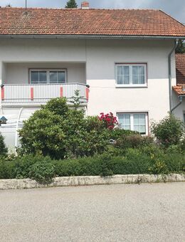 Seltene Gelegenheit! Charmantes Wohnhaus mit Potenzial in traumhafter Aussichtslage im Bayerischen Wald - Sankt Oswald-Riedlhütte