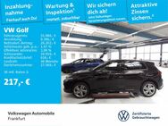 VW Golf, 1.5 VIII eTSI R-Line Golf, Jahr 2023 - Frankfurt (Main)