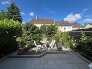 Gepflegtes Reihenmittelhaus mit großzügigem Gartengrundstück in Fürth - Stadtteil Unterfarrnbach - Fürth