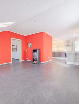 +++ AVERNET - CHARMANTE 3-ZIMMER-DACHGESCHOSSWOHNUNG IN LÖRRACH-HAUINGEN +++ - Lörrach