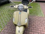 Vespa GTS 300 Supertech 75th Sondermodell - Großkrotzenburg