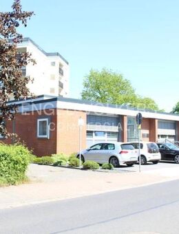 Geschäftshaus mit Entwicklungsgrundstück - Pattensen