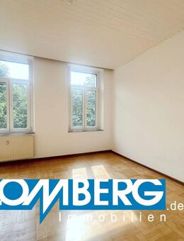 58 M² GROßE 2-ZIMMER-ALTBAUWOHNUNG MIT BALKON - HOHE DECKEN, PARKETT und MODERNES BAD - Krefeld