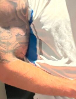 Lass es uns warm machen bei dieser Kälte.. Mann 32 sucht Frau für eine kuschelige Zeit bei eisigen Temperaturen - Hamburg