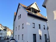 kernsaniertes Wohnhaus mit ELW direkt in Tauberbischofsheim - Tauberbischofsheim