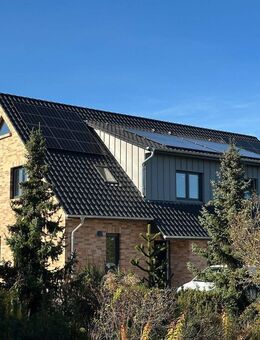 Erstbezug! Energieeffiziente, familienfreundliche Doppelhaushälfte in guter, zentraler Lage - Adendorf