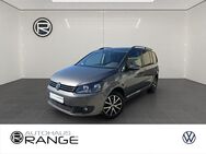 VW Touran, Comfortline, Jahr 2012 - Fritzlar