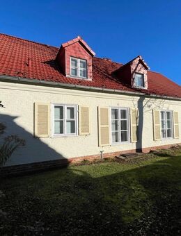 Großes Haus auf großem Grundstück in Kaulsdorf zu verkaufen - Berlin