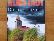 OSTSEEFEUER ~ von Eva Almstädt, Kriminalroman, 2015, Paperback, gepflegt - Bad Lausick