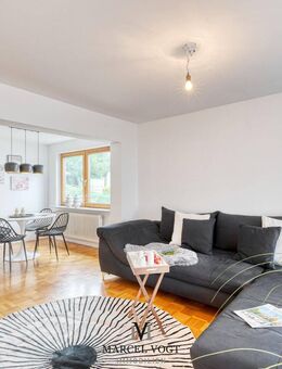 Familienfreundliche Doppelhaushälfte mit Einliegerwohnung - Nürtingen