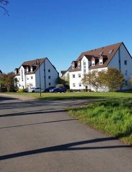 2-Raum-Maisonette-Wohnung mit Kamin und EBK - Borna