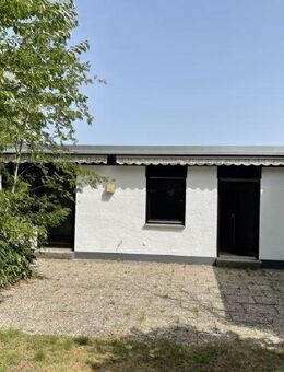SANKT AUGUSTIN-NIEDERBERG, toller BUNGALOW mit 3-4 Zimmern, ca. 130 m² Wfl., großer Garten, Garage - Sankt Augustin