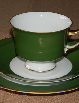 Sammeltasse, grün, Porzellan, königlich Tettau - Essen