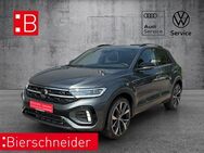 VW T-Roc, 1.5 TSI R-Line IQ LIGHT 19 CONNECT ASSISTENZ, Jahr 2024 - Treuchtlingen