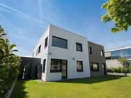 Exklusive Architekten-Villa in traumhafter Lage Riedbergs - Frankfurt (Main)