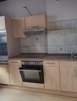 Schöne 2 ZKB mit Einbauküche und großem Balkon im 1.OG zu vermieten - Bremerhaven