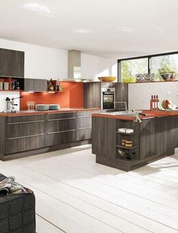 Ihre Traumvilla in Kirchrimbach: Komfort trifft Individualität - Burghaslach