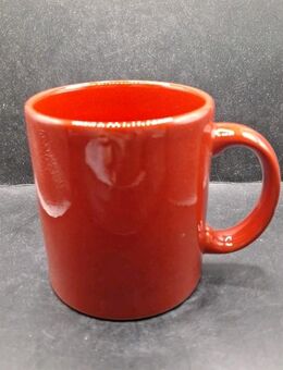 Waechtersbach Tasse rot Porzellan 10cm hoch 8cm - Essen