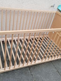 Babybett mit Rost und Matratze 70 € - Heilbronn