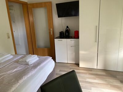 Neu renoviertes Ferien-Apartment im 1. OG mit Balkon und Tiefgaragenstellplatz