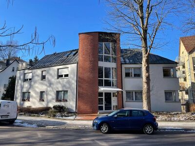 Großzügige 3-Raum-Wohnung mit Balkon und Garage im Südviertel