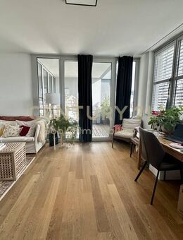 Moderne und helle Stadtwohnung im trendigen Bahnhofsviertel mit Blick über Frankfurt! - Frankfurt (Main)