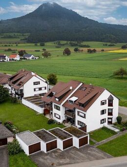 Gemütliche 2-Zimmer-Dachgeschosswohnung mit Balkon & Carport - Engen