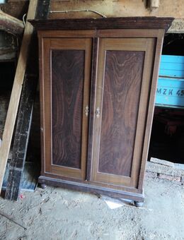 Alter Schrank handwerklich gefertigt original - Laupheim