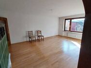 Schön geschnittene 3,5 Zimmerwohnung im Hochparterre zu verkaufen, ruhige zentrumsnahe Lage in Radolfzell - Radolfzell (Bodensee)