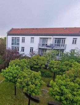**Wohnen im Ortszentrum** 2 Zimmer-Whg + Westbalkon - Garching (München)