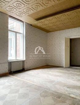 RENOVIERUNGSBEDÜRFTIGE 4-ZIMMERWOHNUNG AUF DER KANTSTRAßE MIT BALKON | PROVISIONSFREI - Berlin