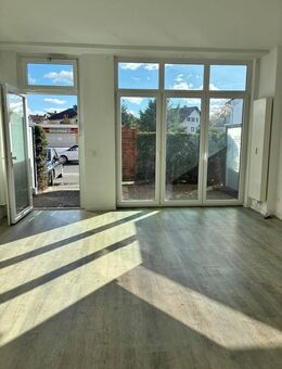 2 Zimmer Maisonette mit kleiner Terrasse ab sofort - Rodgau
