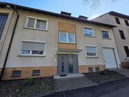Attraktives 2FH mit ausbaufähigem Dachgeschoss und schönem Garten in ruhiger Sackgasse - Kassel