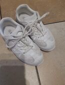 Cheerleading Schuhe Größe 31 weiß in 51519