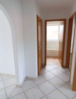 Wohnhighlight mit Galerie & Weinbergblick * Sofort bezugsfrei * - Besigheim