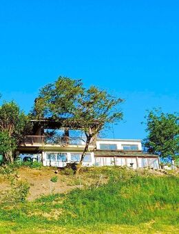 Traumhaftes, lichtdurchflutetes Einfamilienhaus mit Fernblick - Kleines Wiesental