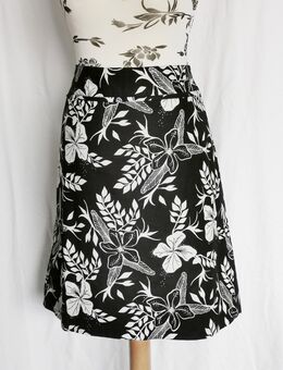 H&M Rock schwarz-weiß Gr. 42 Midirock - BW ca. 43 cm, SL ca. 62 cm - Recklinghausen