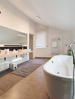 Viel Platz für die Familie 6 Zimmer Traumhaus KFW 40 - Bad Salzdetfurth