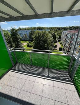 Erstbezug nach Sanierung - Wohntraum mit großem Balkon in Chemnitz - Chemnitz