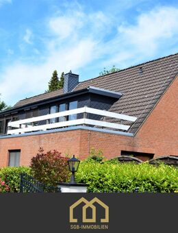 Lilienthal: Großes Haus mit Genehmigung für einen Umbau zum MFH mit 3 WE. Provisionsfrei !!! - Lilienthal