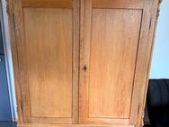 Antiker Schrank Eiche oder Nussbaum - Langenargen