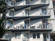 Frisch sanierte 1-Zimmer-Wohnung mit Balkon in urbaner Lage im angesagten Flingern-Nord - Düsseldorf