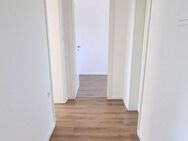 ERSTBEZUG : Frisch renovierte 3 Zimmer Wohnung - Bad Sülze