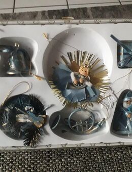 Weihnachtsbaum Figuren blau 6 Stück € 3,- - Euskirchen